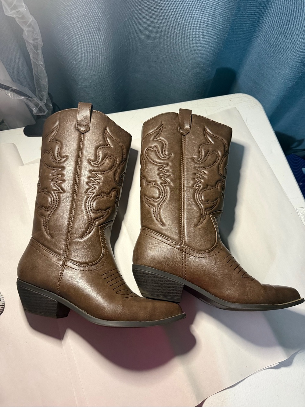 Brown Women's Western Cowboy Boots - Classic Stitch Detail